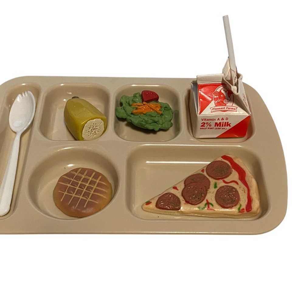 Pleasant Company American Girl of Today School Lunch